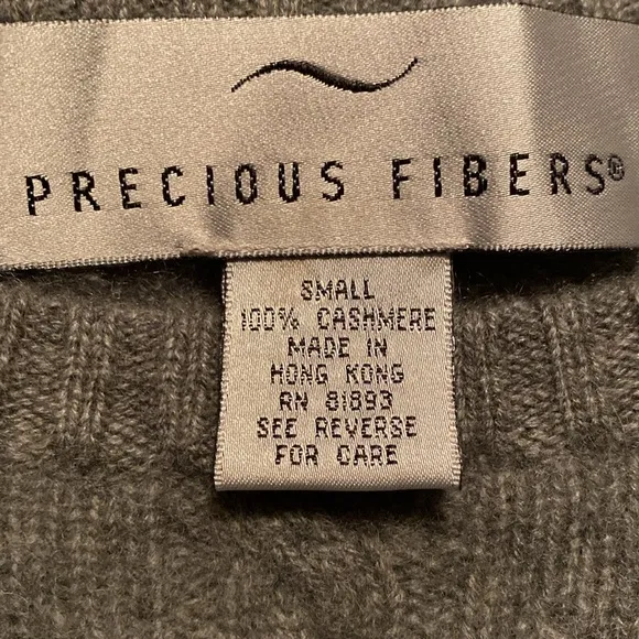 100% Cashmere Precious Fibers Gray Cable Knit Sweater