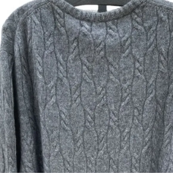 100% Cashmere Precious Fibers Gray Cable Knit Sweater