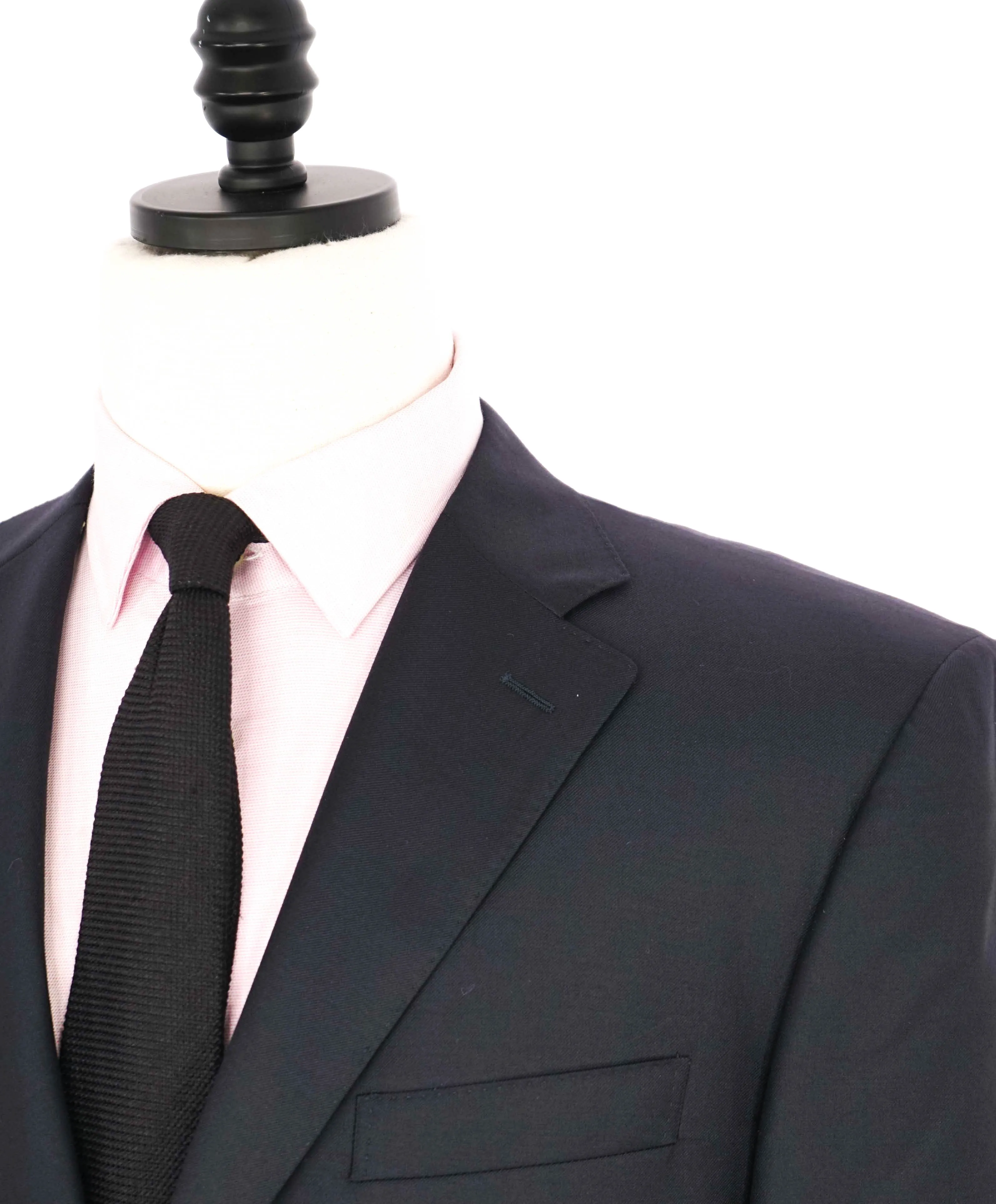 $1,795 CANALI - *CLOSET STAPLE*  Solid Navy Blue Notch Lapel Blazer - 44R US