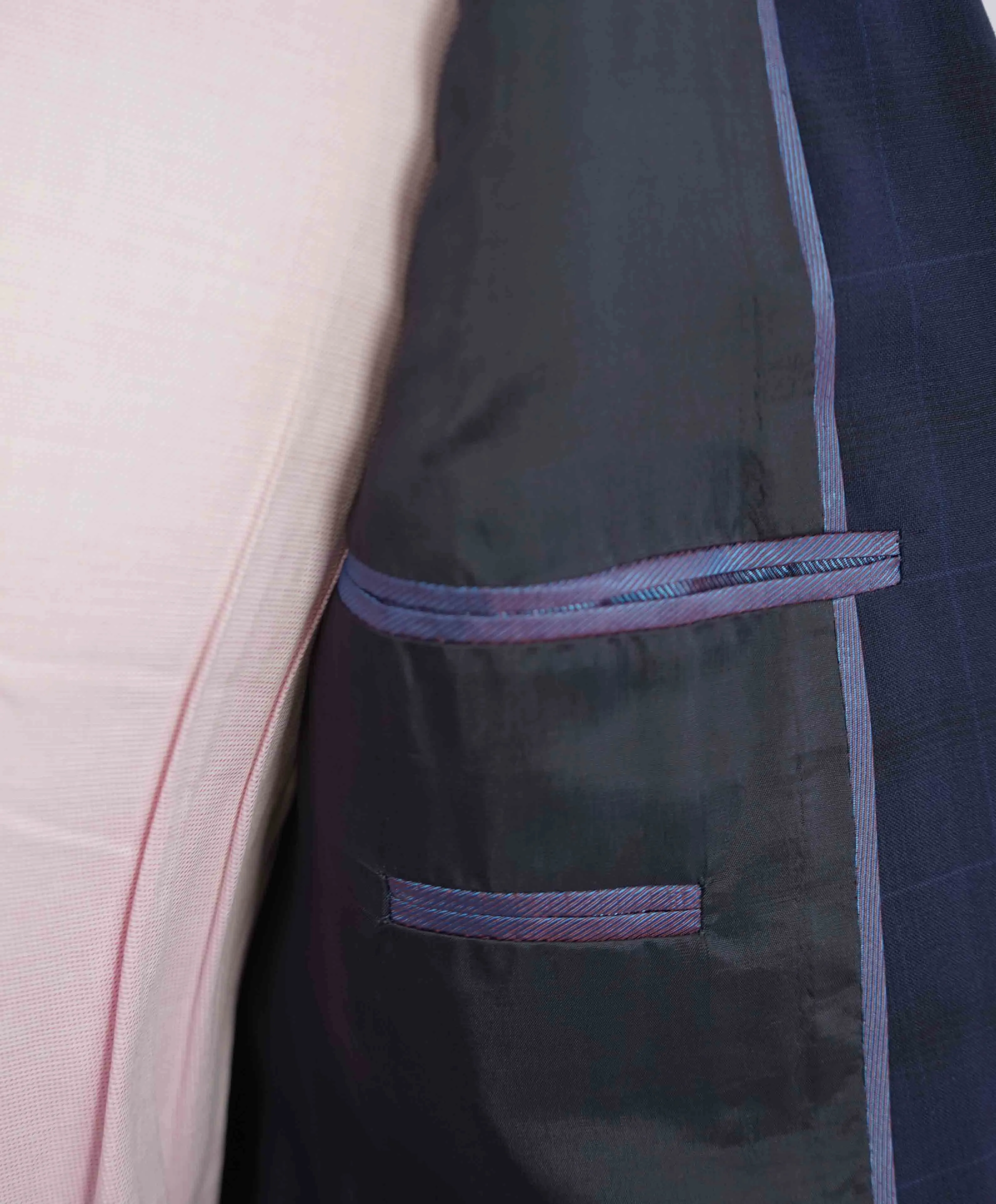 $1,895 ARMANI COLLEZIONI - Blue Check *G LINE* Notch Lapel Suit - 40R 35W