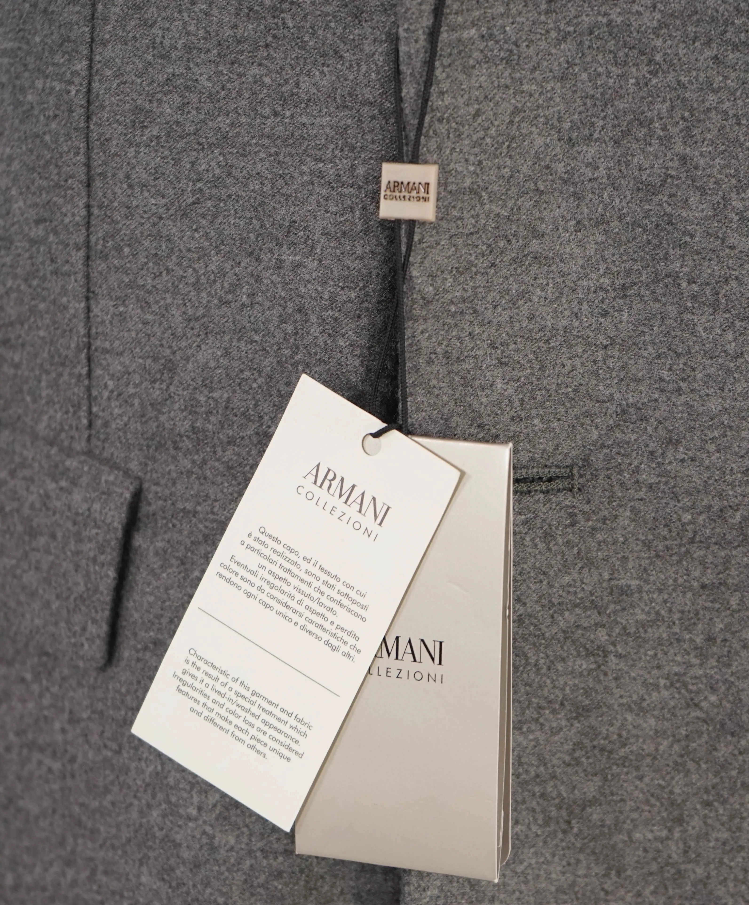 $1,995 ARMANI COLLEZIONI - Double Breasted Gray WATER PROOF Coat / Blazer - 38R