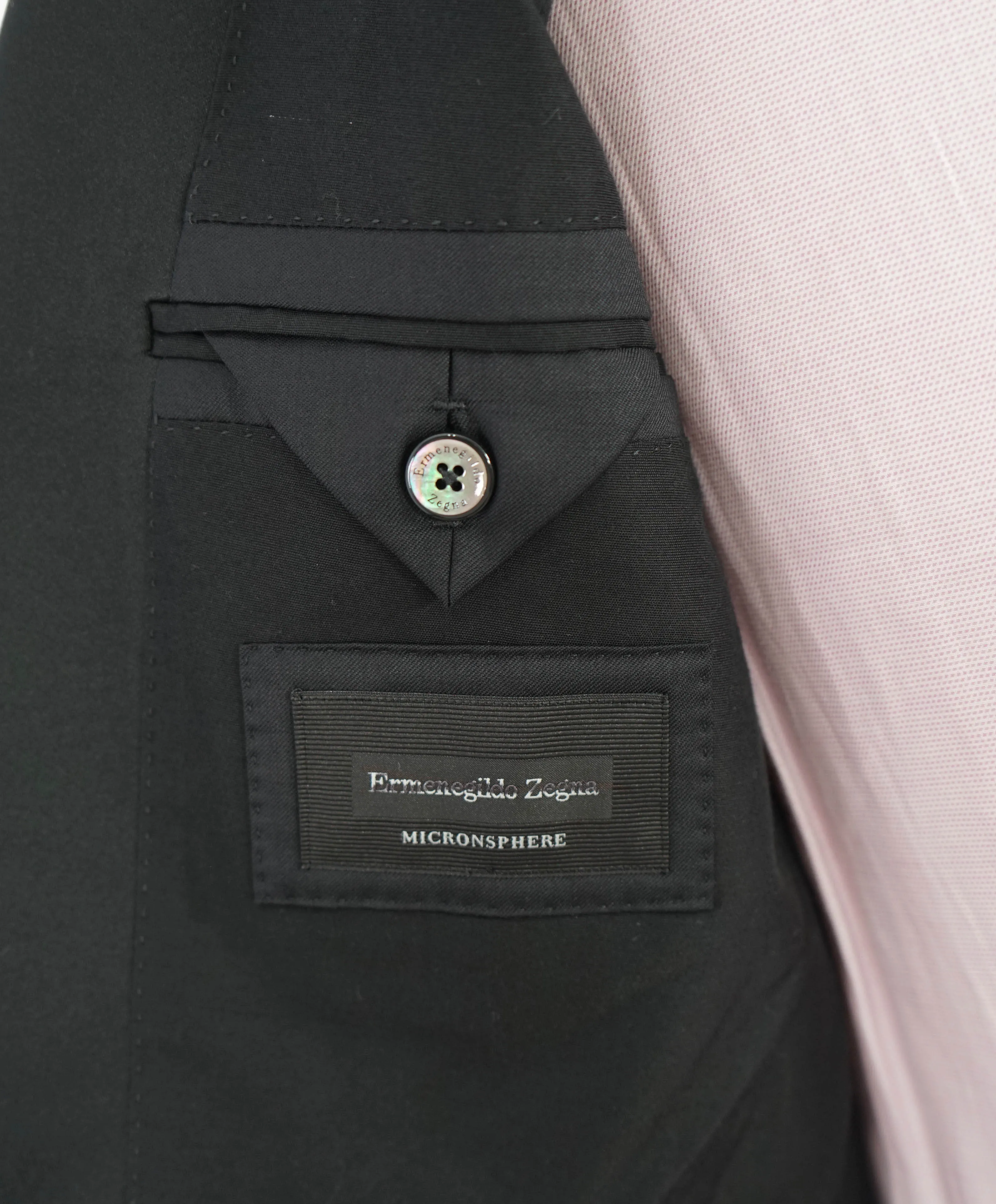 $2,995 ERMENEGILDO ZEGNA - PEAK LAPEL Tuxedo Dinner Jacket 1-Piece - 36R