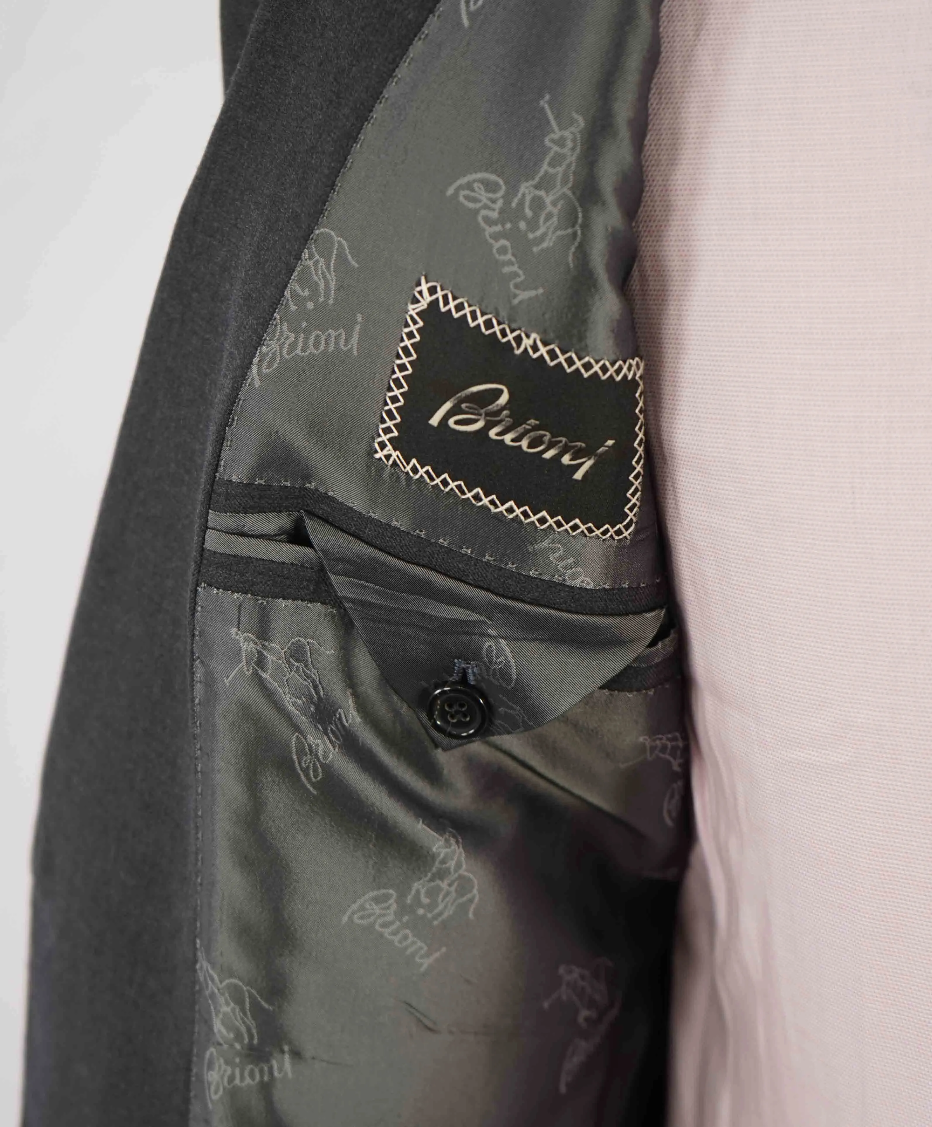 $5,395 BRIONI - Charcoal 2-Button Hand Made In Italy Blazer- 44R US