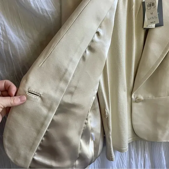 80%OFF❣️NWT Ann Taylor Champagne Silk/Wool Blazer, 8 &amp; Tank Top, M, 2 Pc SET