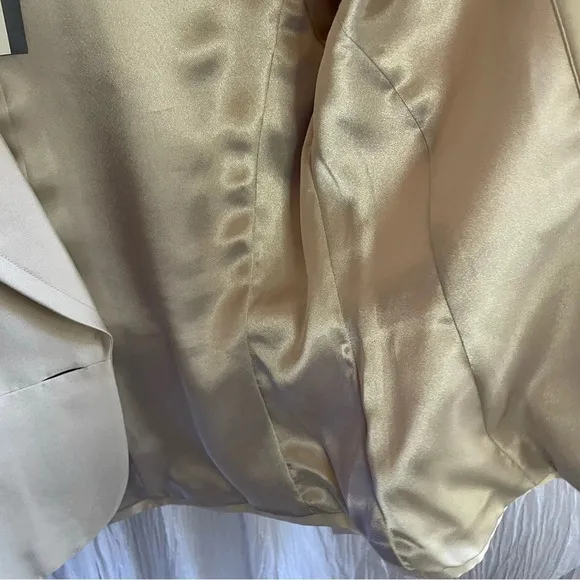 80%OFF❣️NWT Ann Taylor Champagne Silk/Wool Blazer, 8 &amp; Tank Top, M, 2 Pc SET