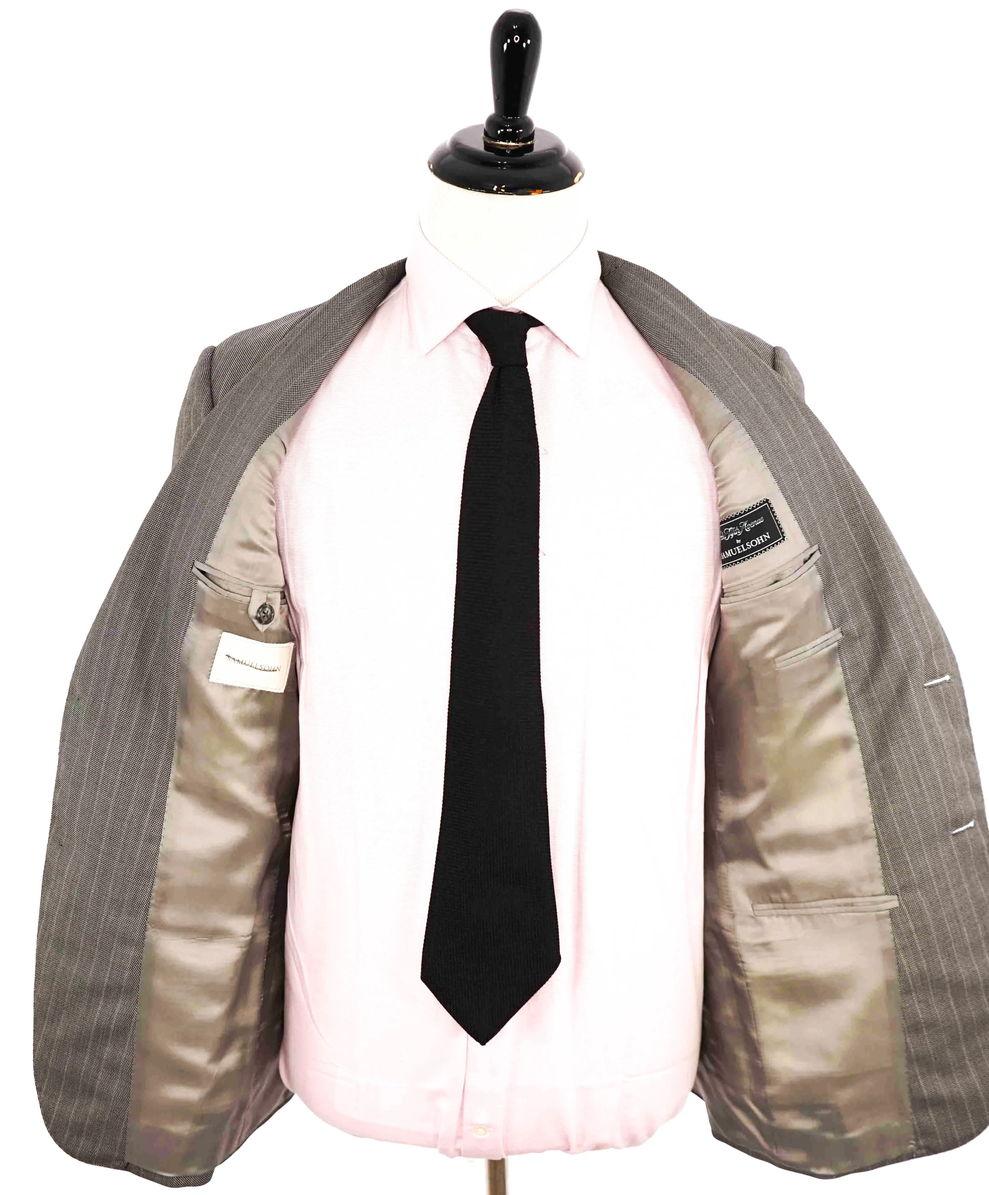 $995 SAMUELSOHN - Gray & Black Textured Birdseye Premium Grade Blazer - 38R