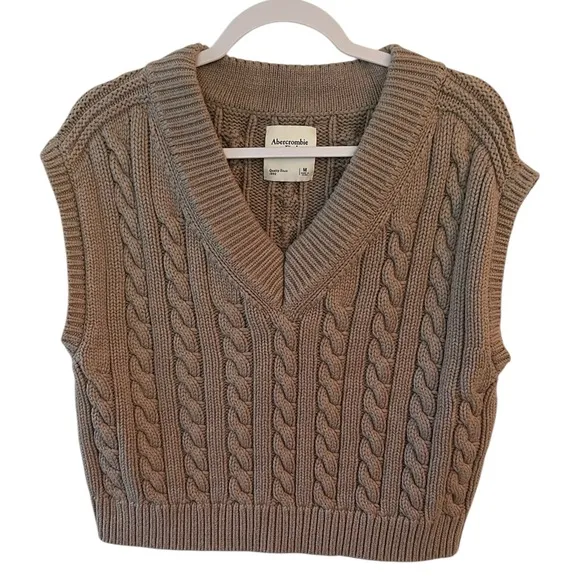 Abercrombie Cable Knit Cotton-BlendSweater Vest Tank Top size medium