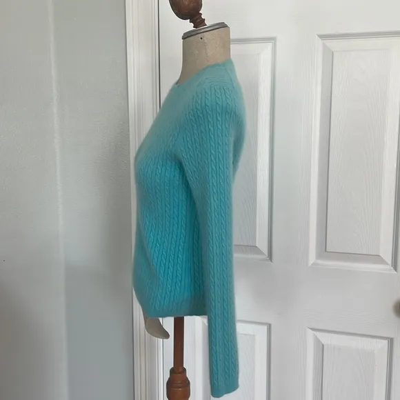 AK Anne Klein Sport cashmere sweater cable knit pullover aqua size L runs Small