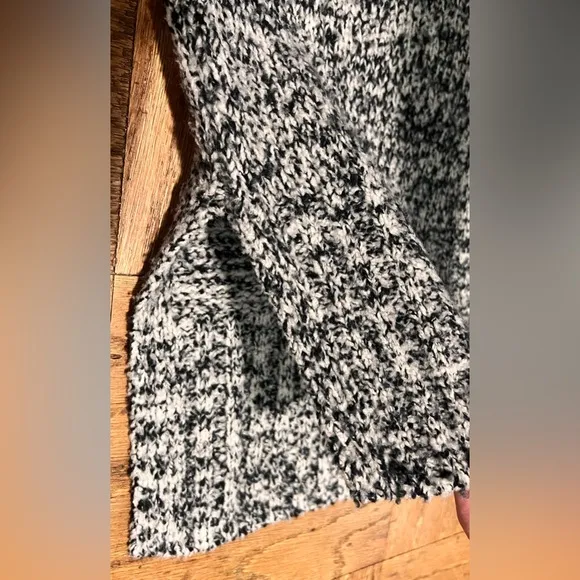 ALICE   OLIVIA Med Lizzy Black &amp; White Cashmere Blend Chunky Sweater Orig $385
