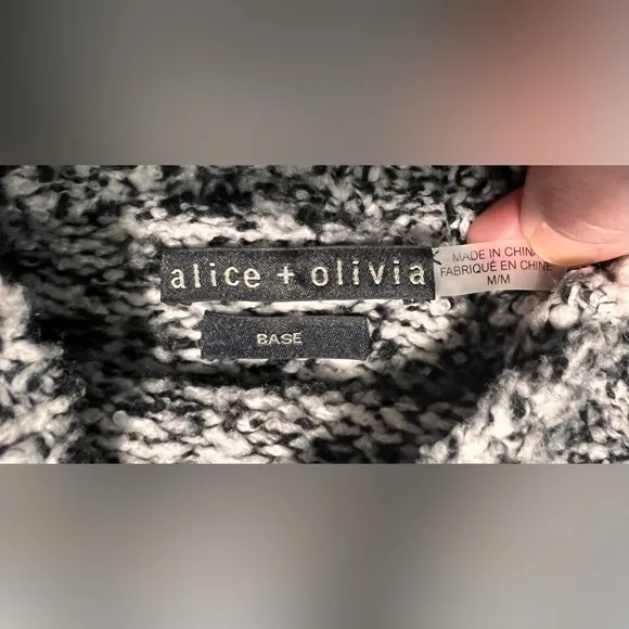 ALICE   OLIVIA Med Lizzy Black &amp; White Cashmere Blend Chunky Sweater Orig $385