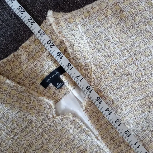 💛Ann Taylor💛 - Gold/Cream Shimmer Tweed Blazer Jacket