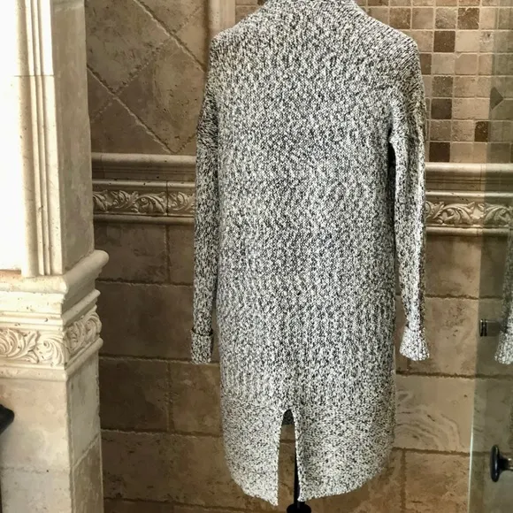 Ann Taylor LOFT Chunky Knit Sweater Cardigan w/ Back Slit