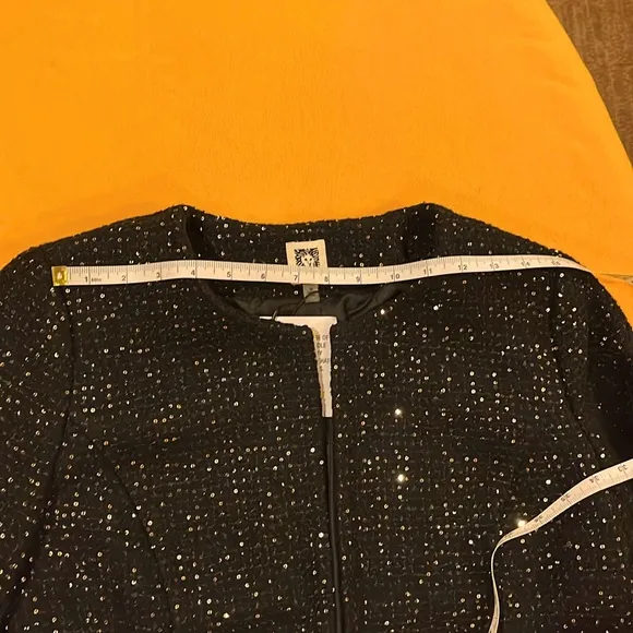 Anne Klein sequinned tweed blazer round neckline open front black &amp; gold M. NWT