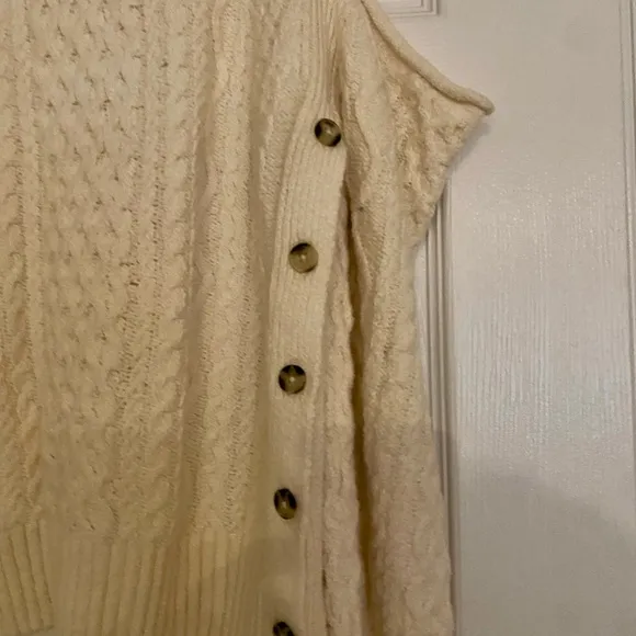 Anthropologie Pilcro Cutout Ivory Cable Knit Fisherman’s Sweater Size Small