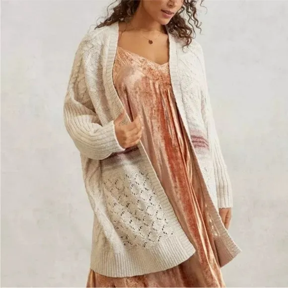 Anthropologie PILCRO Jemma Cable Knit Oversized Cardigan Sweater Size XS/S EUC