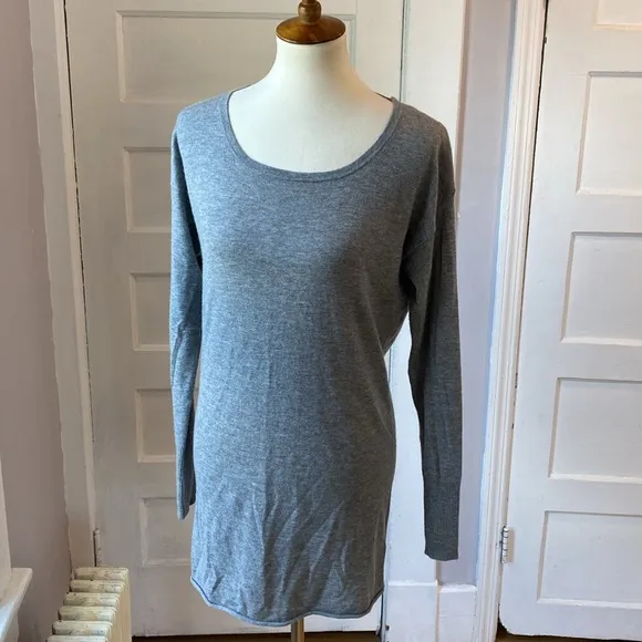 Athleta Cashmere Drishti Sweater, Size M