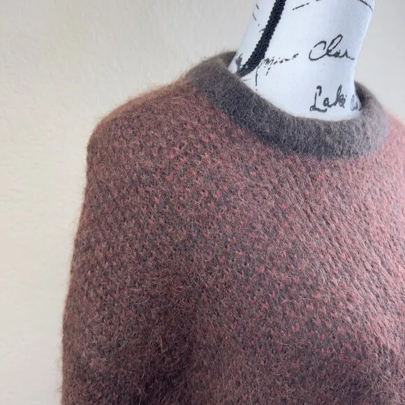 Banana Republic Chocolate brown Alpaca Yarn Sweater/ Italian Yarn Sweater size S