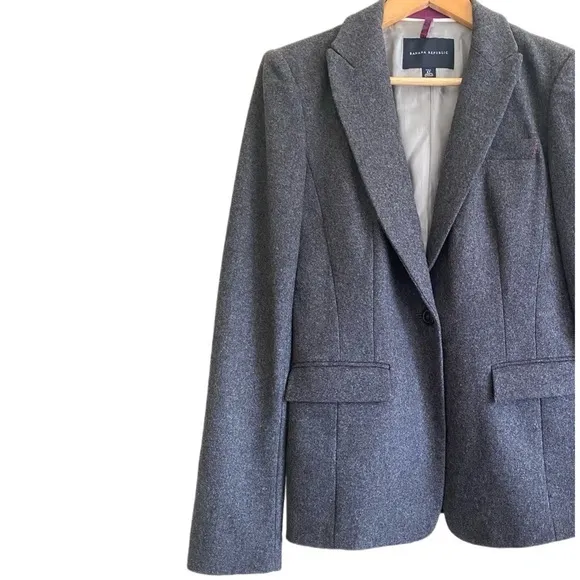 BANANA REPUBLIC Wool Blend Classic Structured Preppy Career Blazer Size 4T