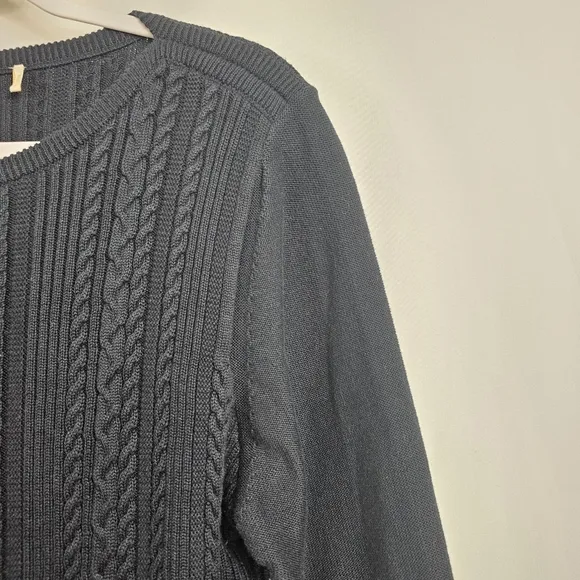 Barbour Cable Knit Sweater in Navy - Size 10