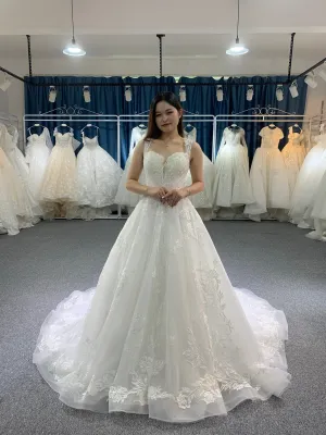 BYG sweetheart sleeveless wedding dress
