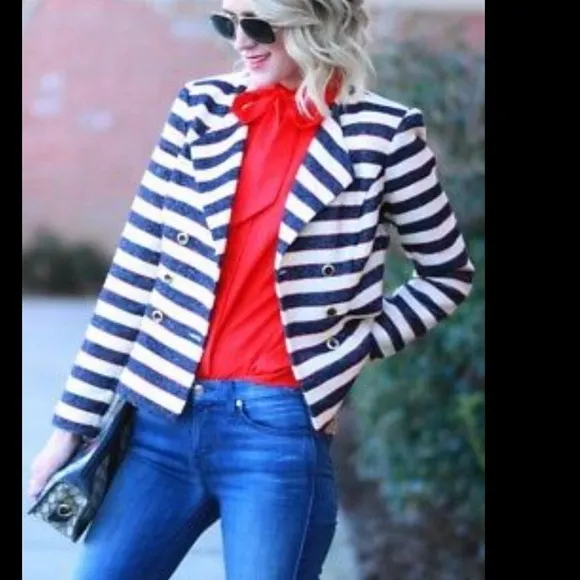 Cabi Cruise Tweed Blazer #5094 Nautical Striped Jacket Womens size 6 New