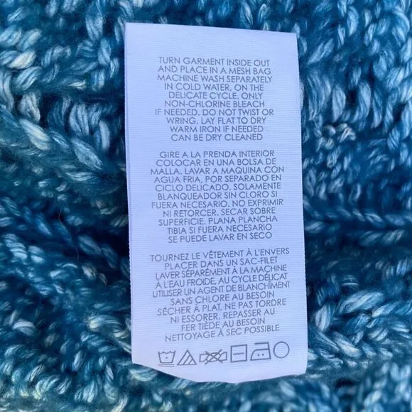 🧥CAbi ASTRAL CARTIGAN sz M in Celestial Blue &amp; White Knit. NWOT