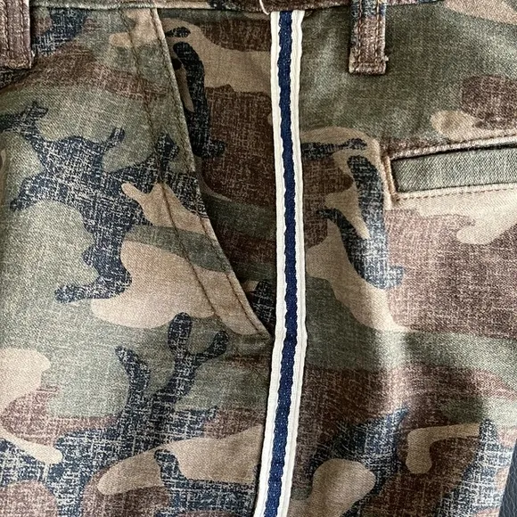 CAMO HIGH RISE STRAIGHT