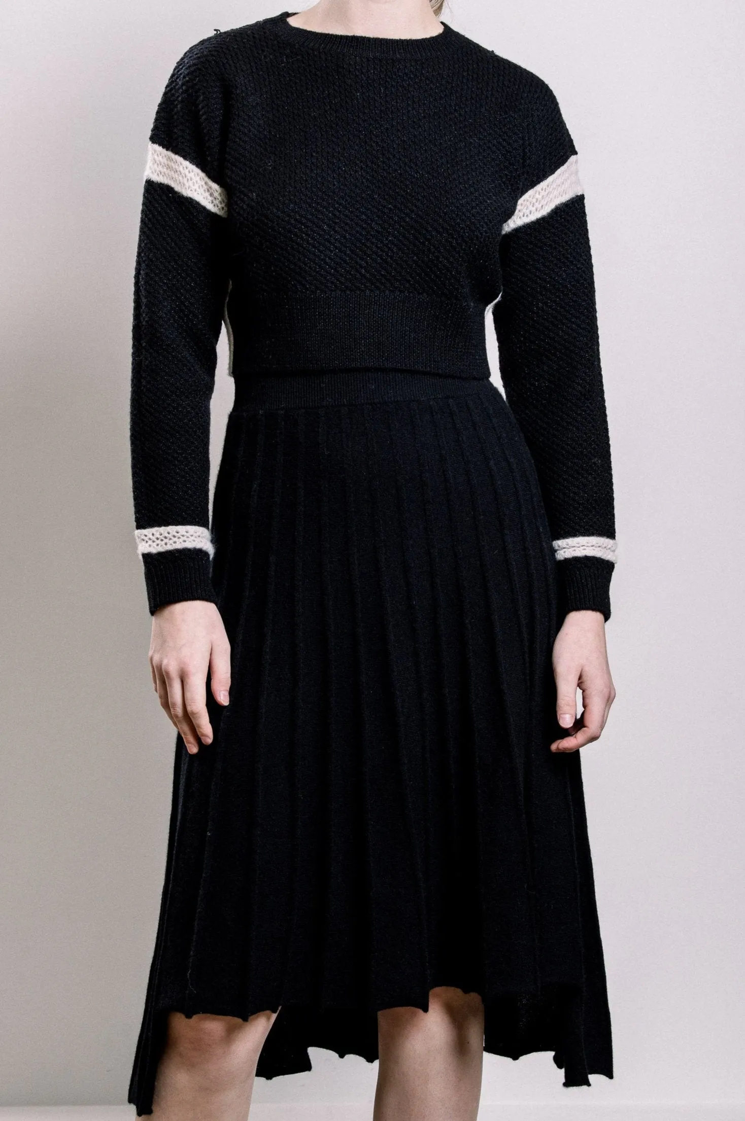 Cashmere & Wool Cropped Sweater