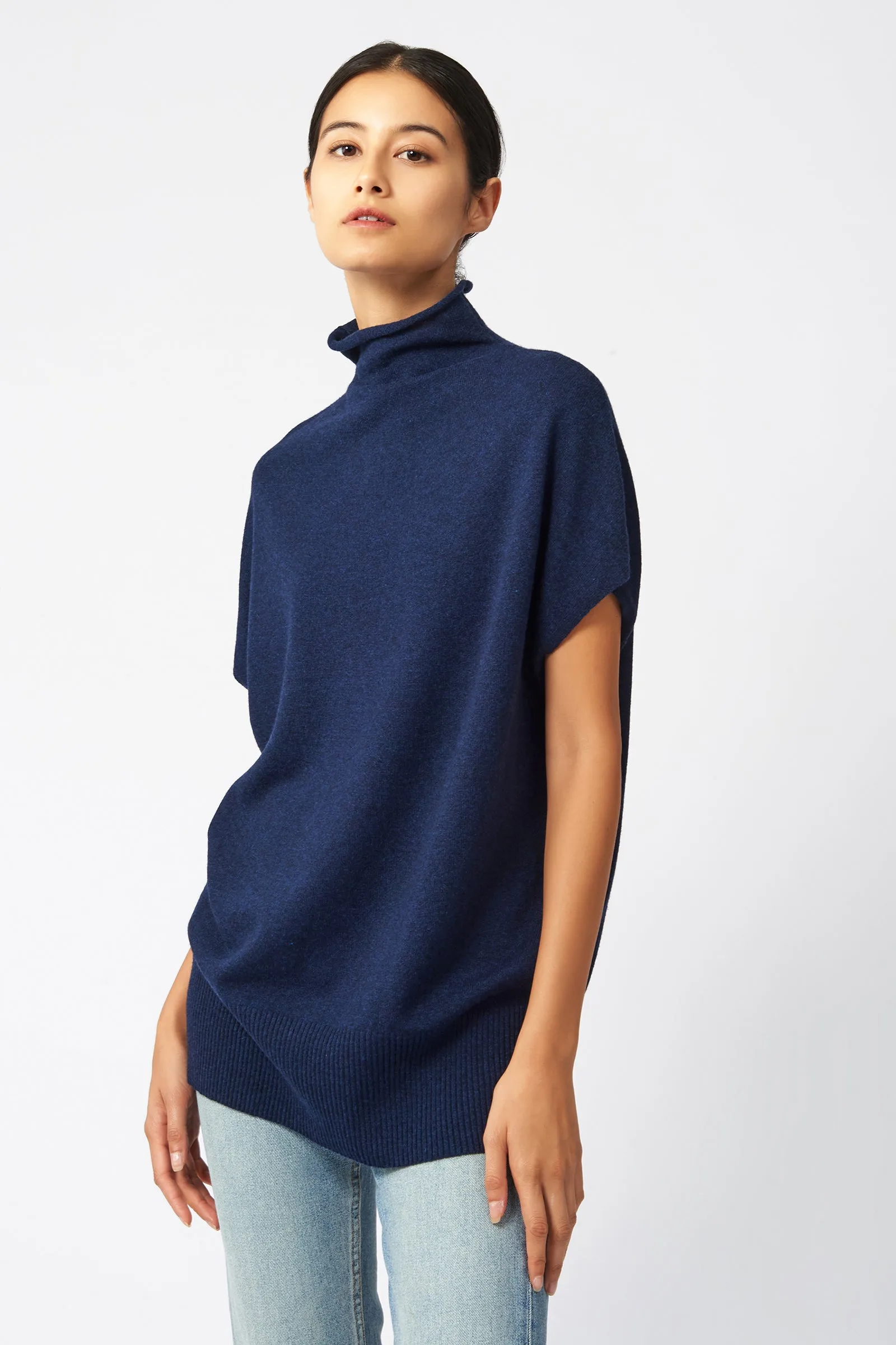 Cashmere Funnelneck - Navy
