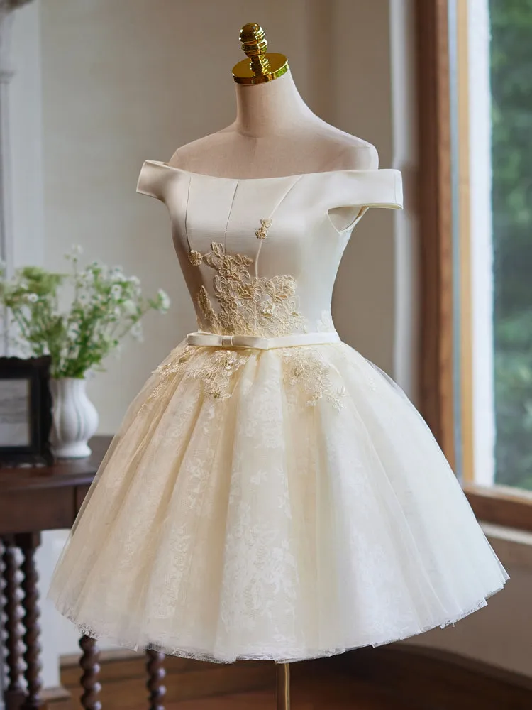 Champagne A Line Off the Shoulder Lace Appliques Short Homecoming Dress