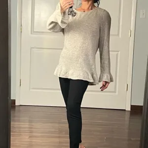 Charter Club cashmere peplum hem with rings tin broach sweater size Peti…