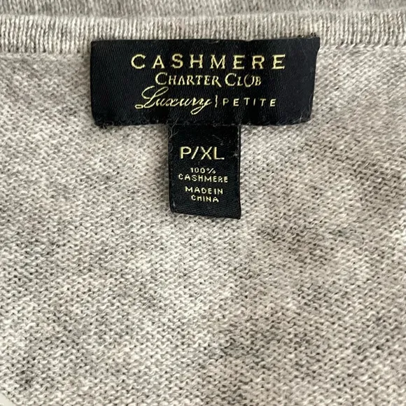Charter Club cashmere peplum hem with rings tin broach sweater size Peti…