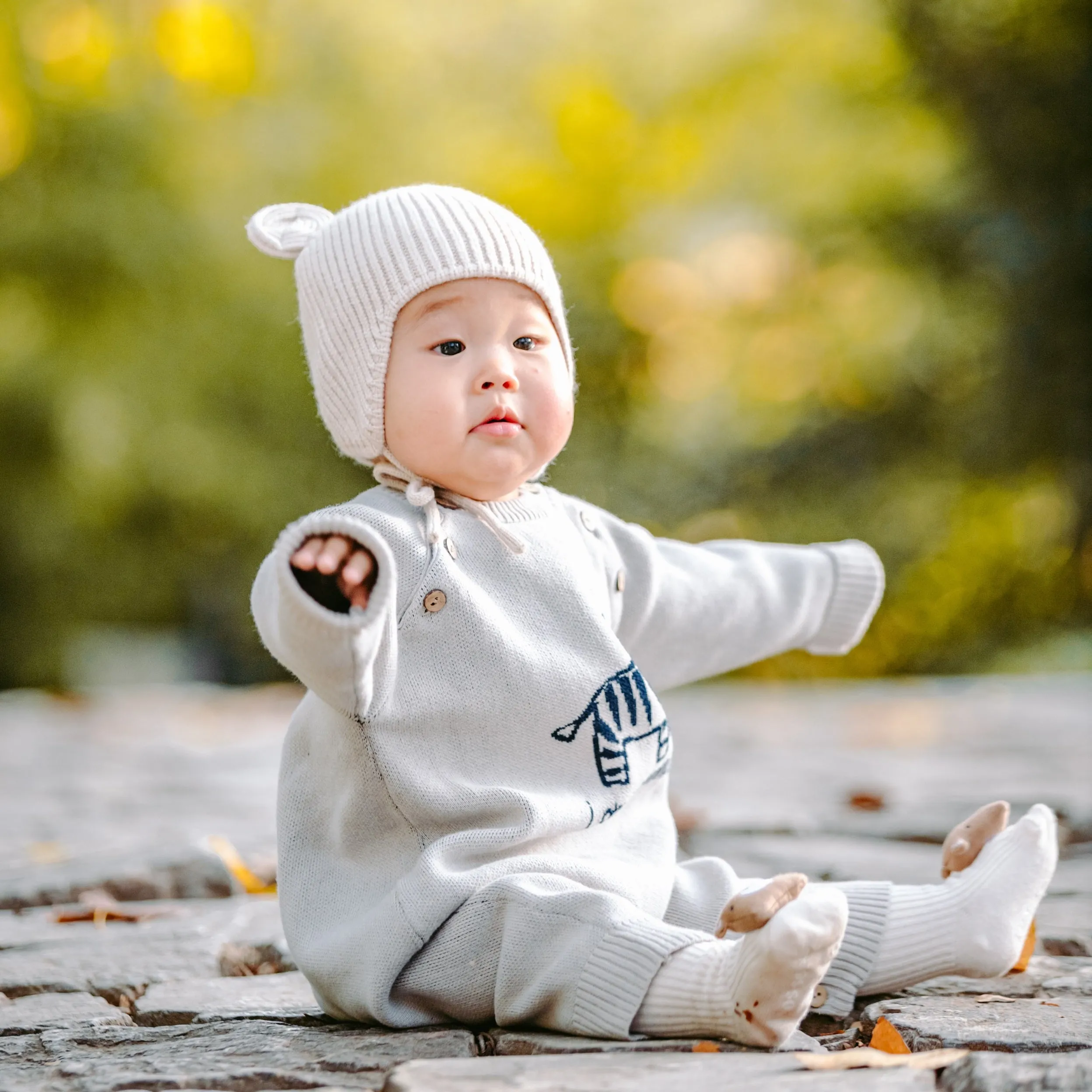 Chunky Cable Knit Sweater: Oversized Newborn Romper