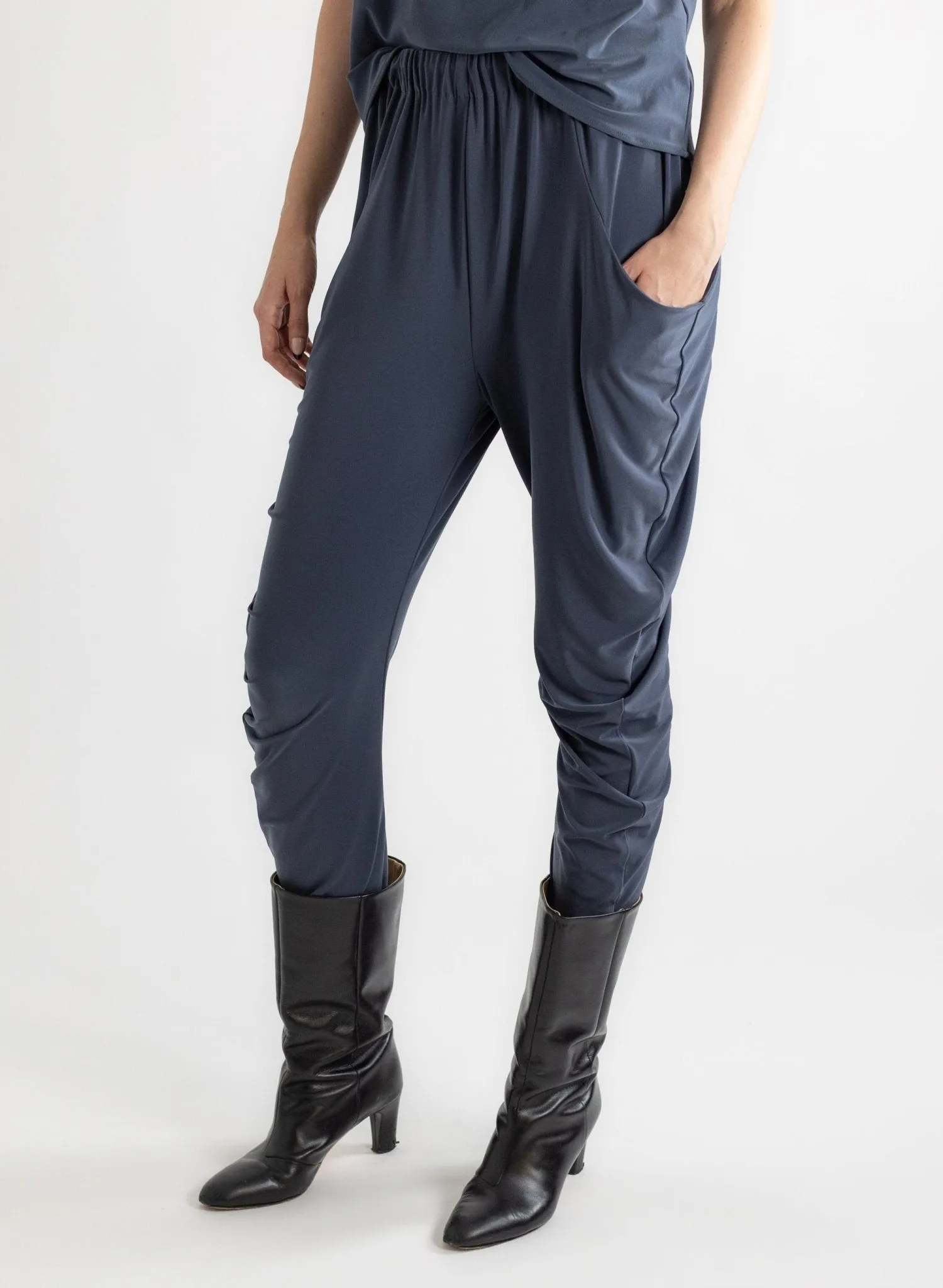 Circle Pant - Charcoal