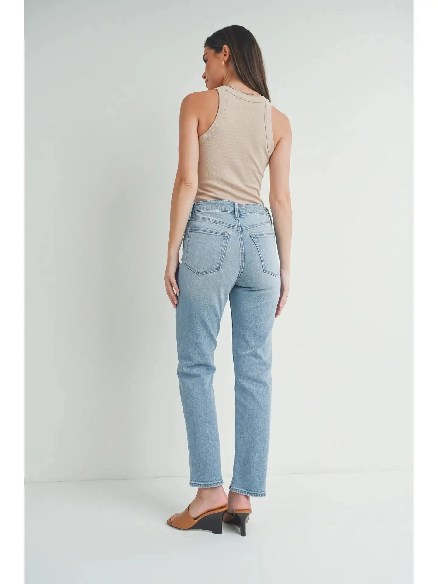 CLARA STRAIGHT LEG LIGHT DENIM-JBD