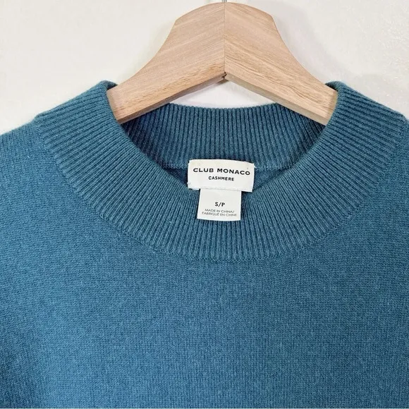 Club Monaco Womens Size Small Cashmere Blue Mockneck Sweater