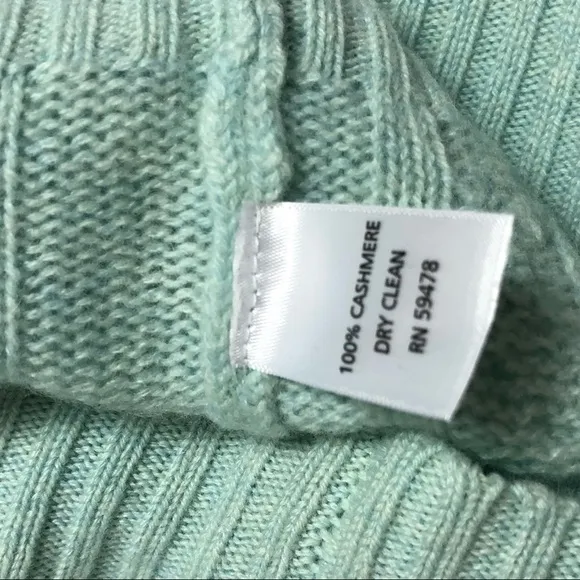 Cynthia Rowley 100% 2 Ply Cashmere Cable knit Sweater