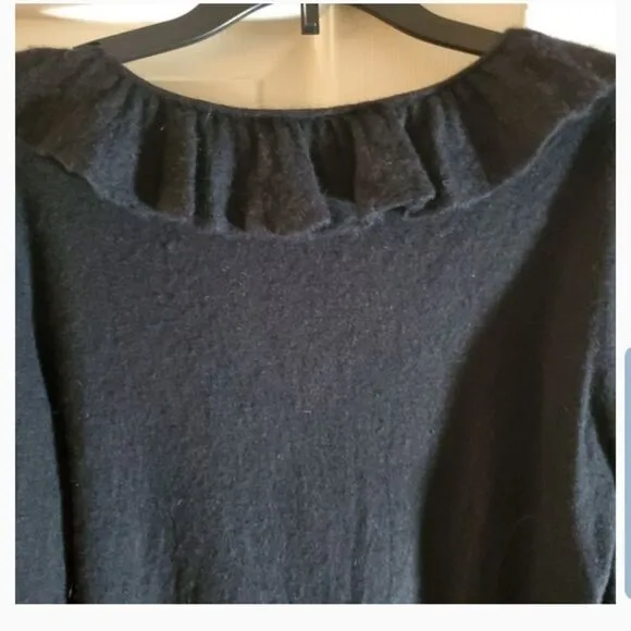 Dana Buchman black silk cashmere blend sweater