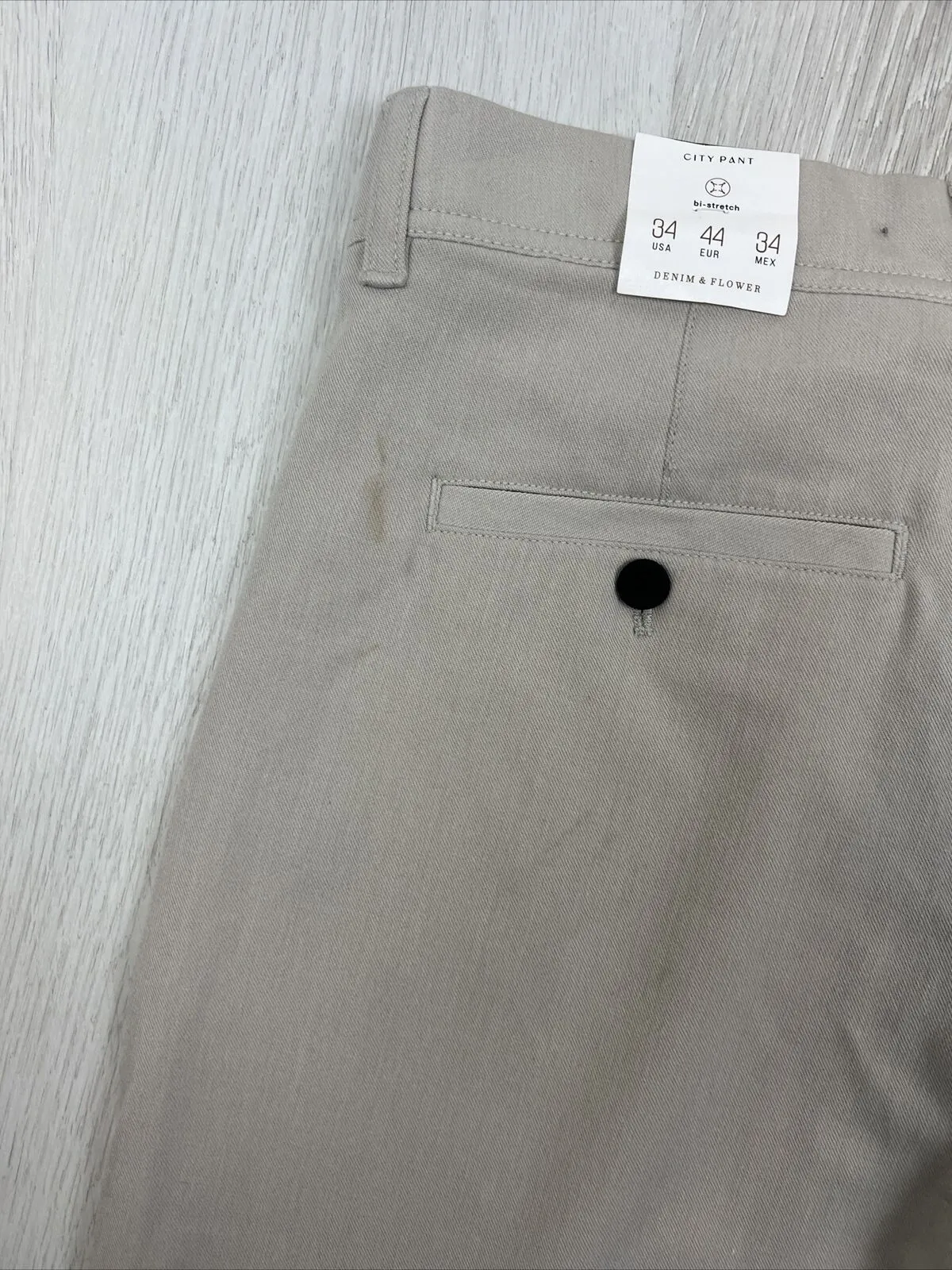 Denim & Flower Mens Chino Pants Size 34 (New with marks)
