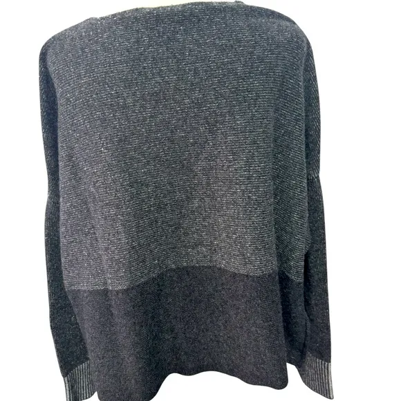 Eileen Fisher Tonal Pleated Cashmere Sweater in Charcoal. Size L. VGUC