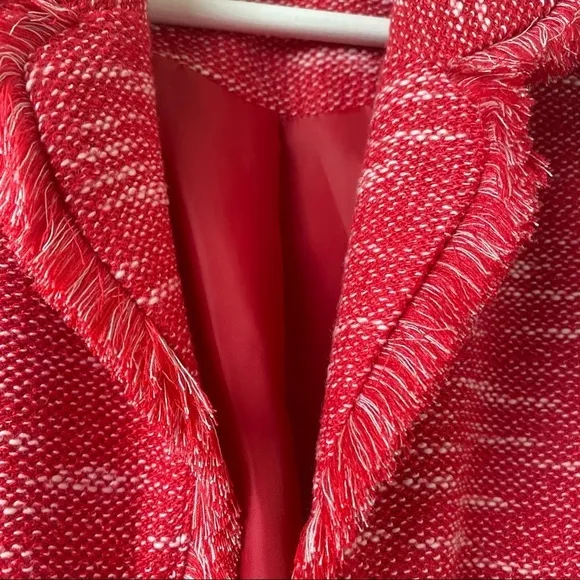 ELLE Red and White  Fringed Tweed Jacket Blazer Sz L.