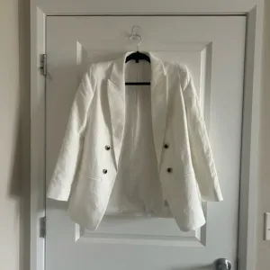 Express White Tweed Blazer
