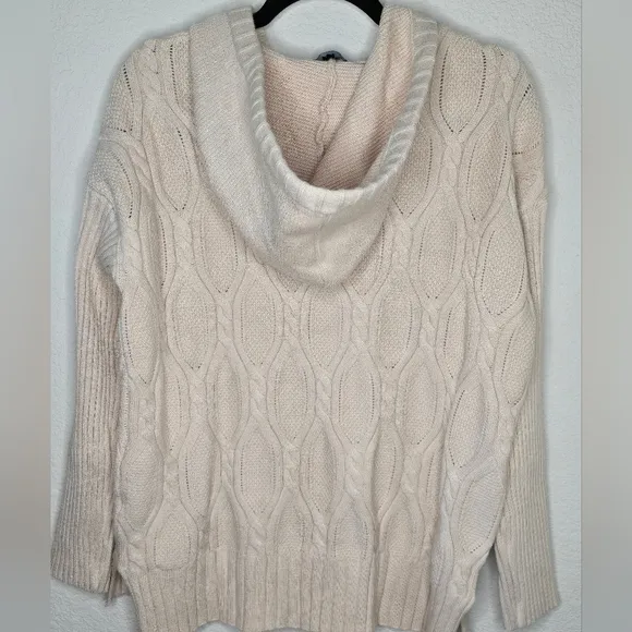 Fate Double-Cable Knit Hooded Sweater