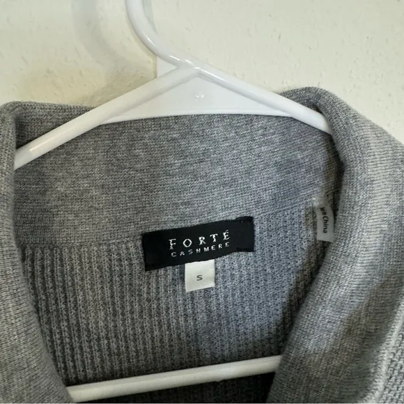 Forte cashmere knit grey zip up sweater jacket