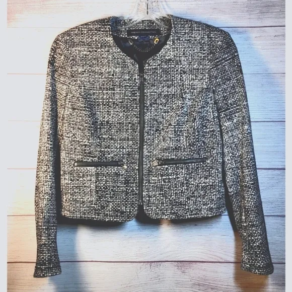 French Connection Womens Blazer Size 2 Tweed Black &amp; White Lined Zip Pockets