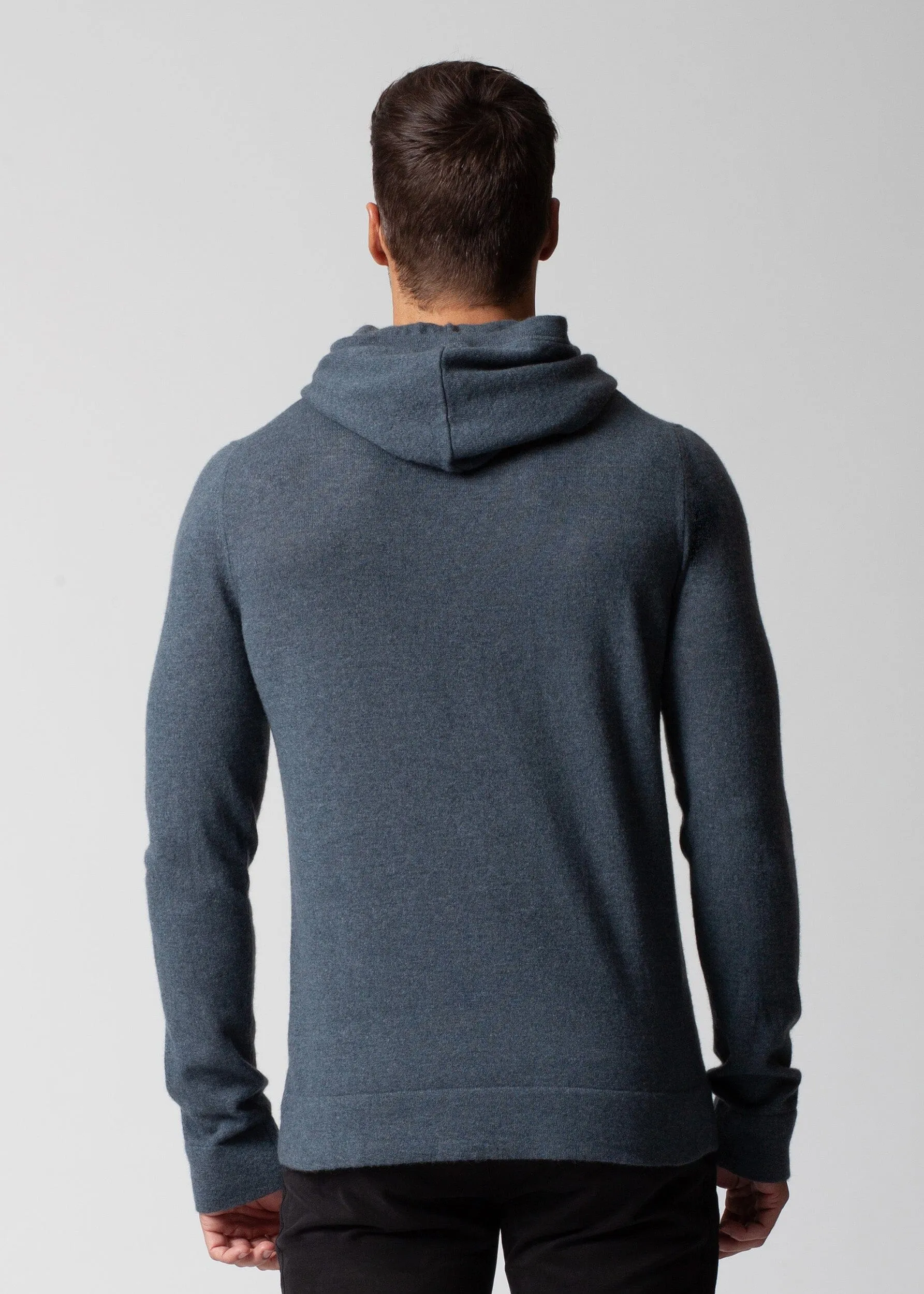 HOODED SWEATER