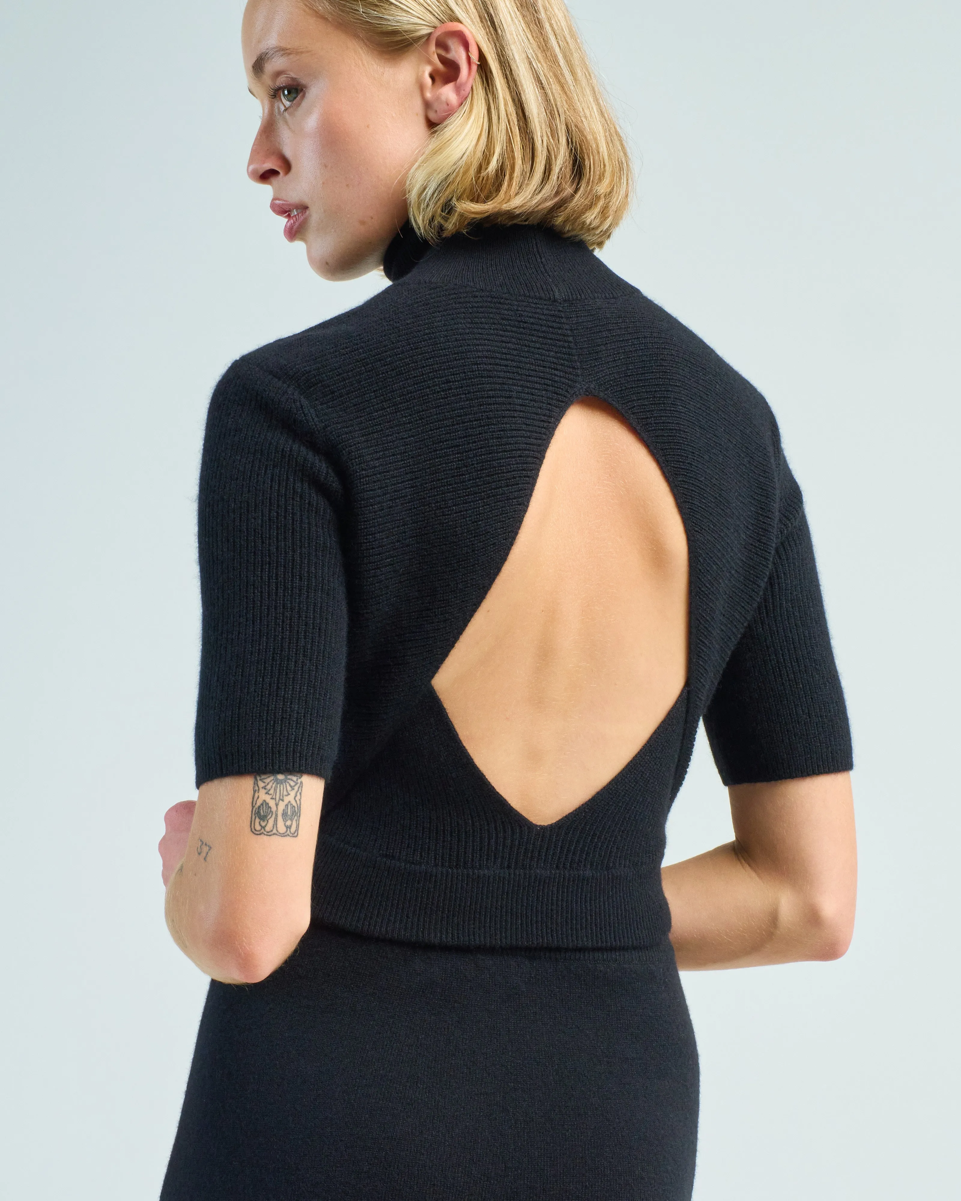 josina sweater
