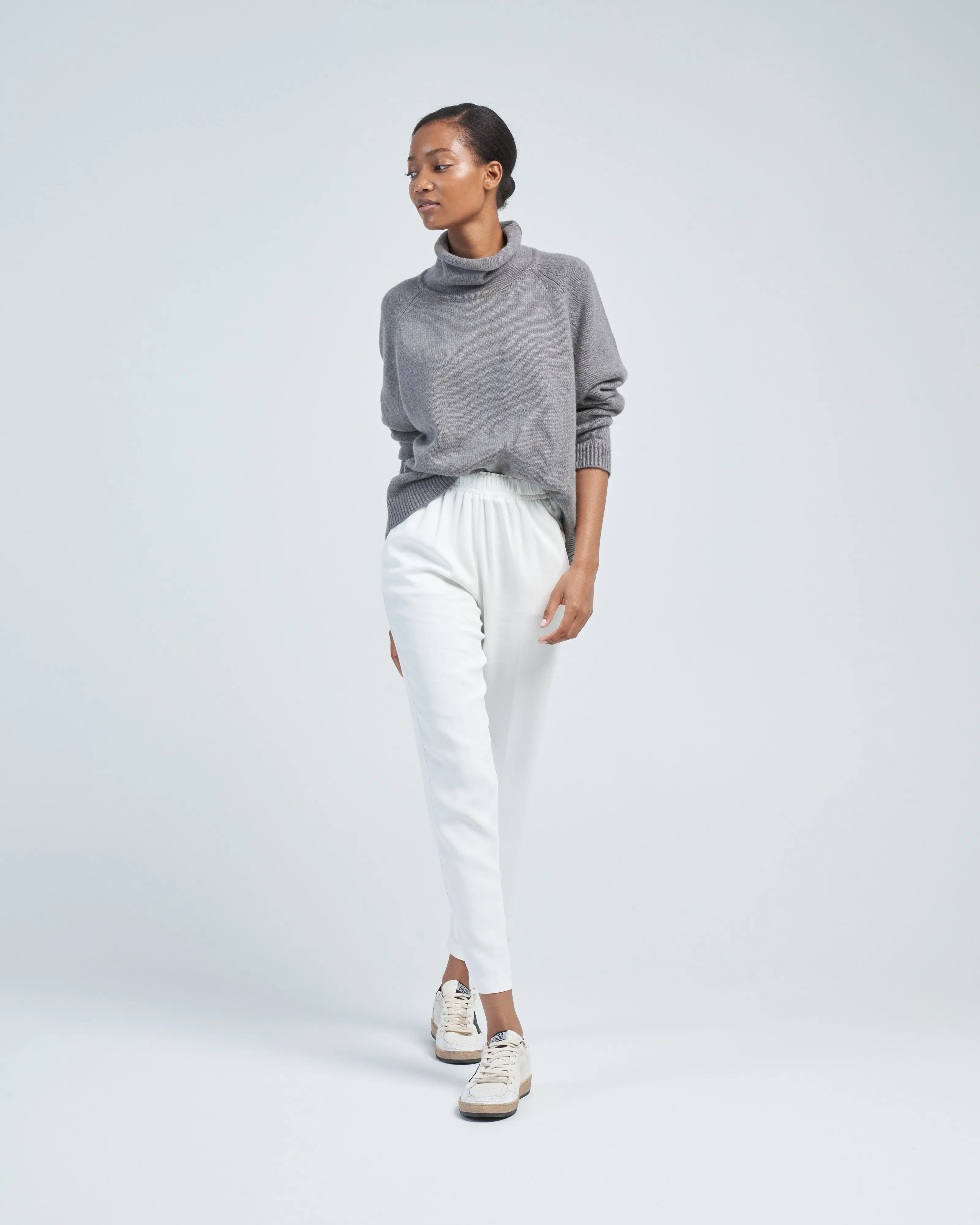 linden turtleneck
