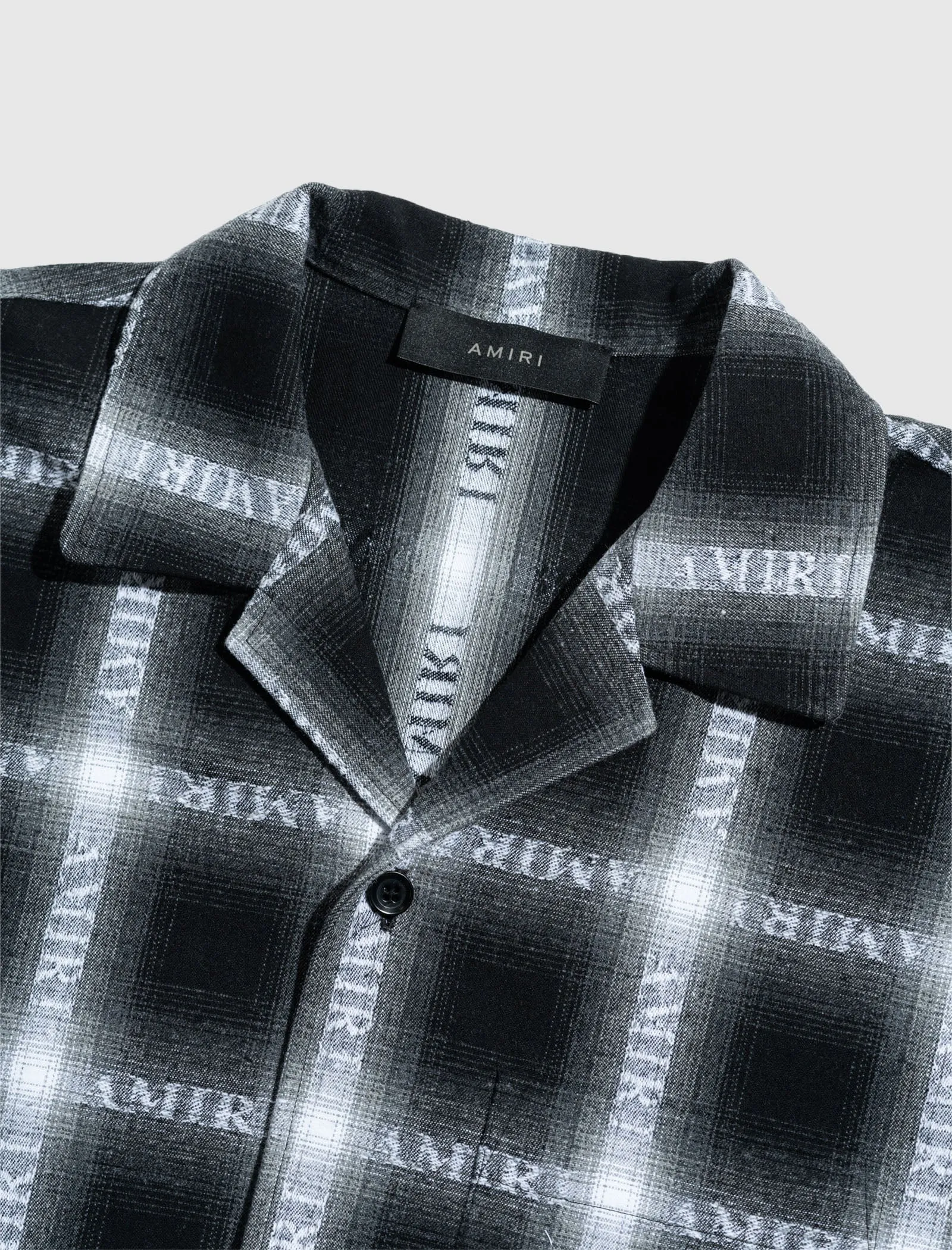 LOGO SHADOW PLAID BUTTON UP SHIRT