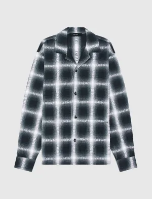 LOGO SHADOW PLAID BUTTON UP SHIRT
